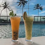 Lindo Apto Beira-Mar No Condominio Do Hotel Ritz Suites Home Service